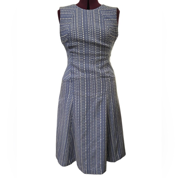 Anne Klein Dresses & Skirts - Anne Klein Chicory/White Midi Dress Size 8